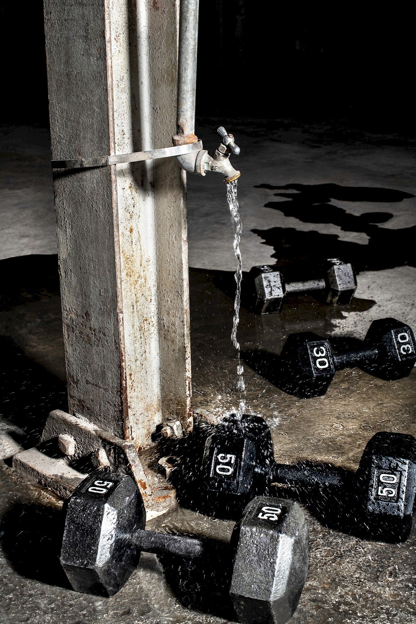 Man Woman Faucet- Weights